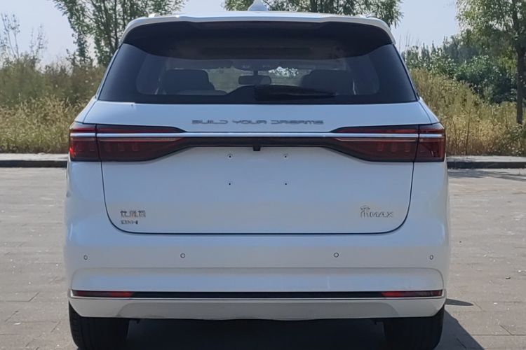 Used BYD Song MAX New Energy 2022 DM-i 105KM Prestige Model Trunk