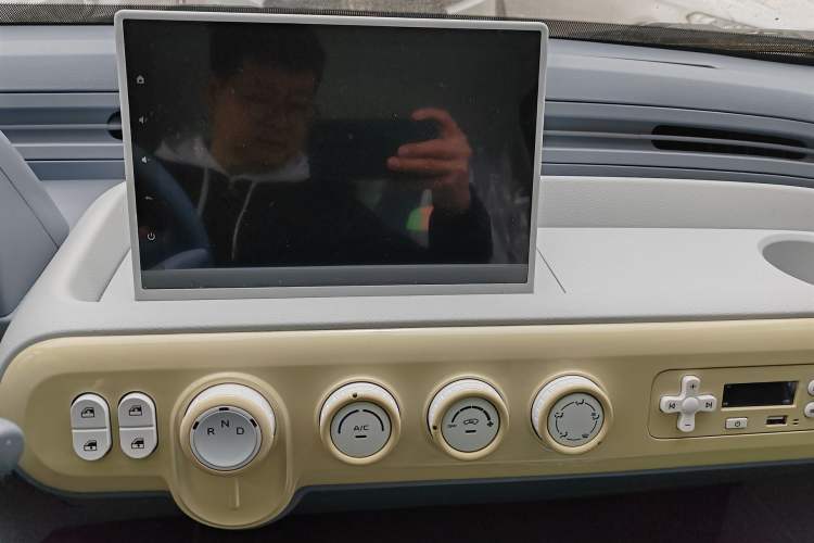 Used Bestune Pony 2025 222km Lightning Horse
