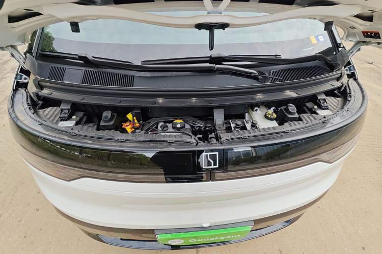 Used Zeekr MIX 2025 Intelligent Driving Version
