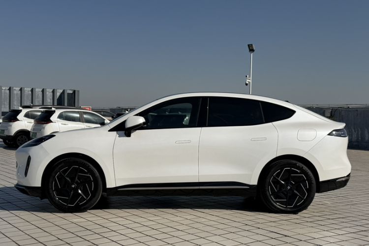 Used Hyptec HT 2023 670 Rear-Drive Ultra-High Voltage Version
