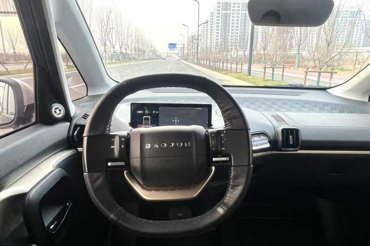 Used Baojun KiWi EV 2022 Artist Lite Edition Lithium Iron Phosphate
