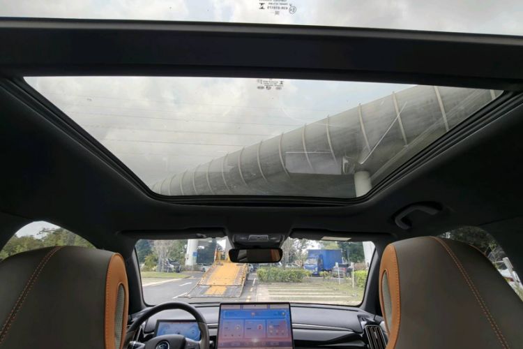 Used BYD Song Pro New Energy 2022 DM-i 110km Flagship Pro Model Interior 4