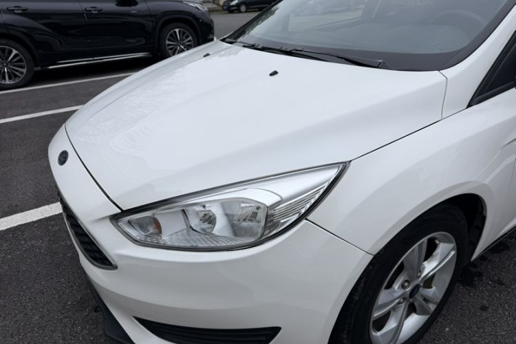 Used Ford Focus 2018 Hatchback Classic 1.6L Automatic Comfort Plus SmartDrive Edition