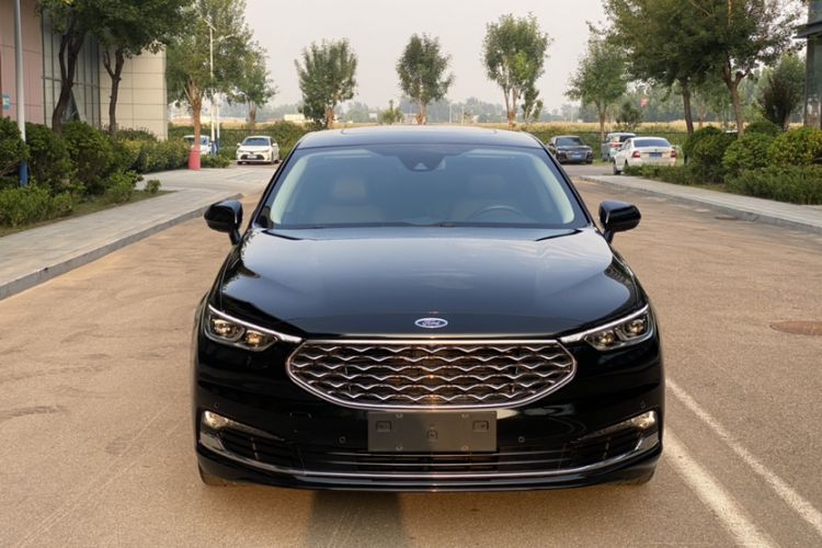 Used Ford Taurus 2019 EcoBoost 245 Premium Edition
