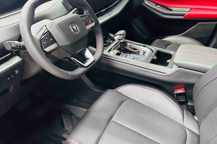 Used Changan CS55PLUS 2023 2nd Generation 1.5T DCT Light-Year Edition
