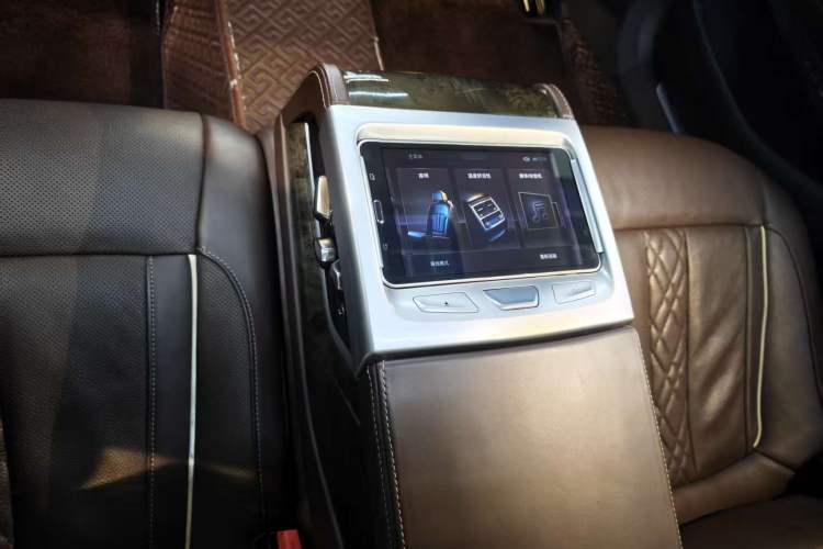 Used BMW 7 Series 2018 730Li Luxury Model Excellence Package