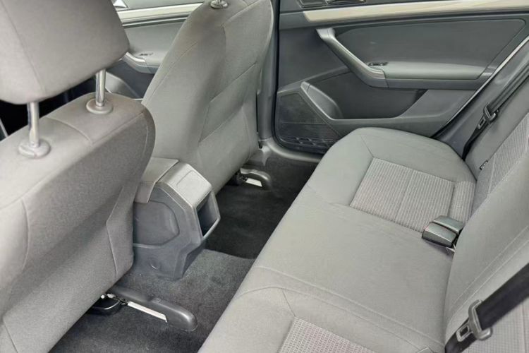 Used Volkswagen Lavida 2017 1.6L Automatic Fashion Edition