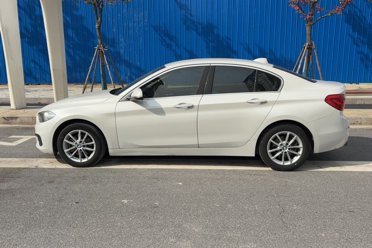 Used BMW 1 Series 2017 118i Fashion Model
