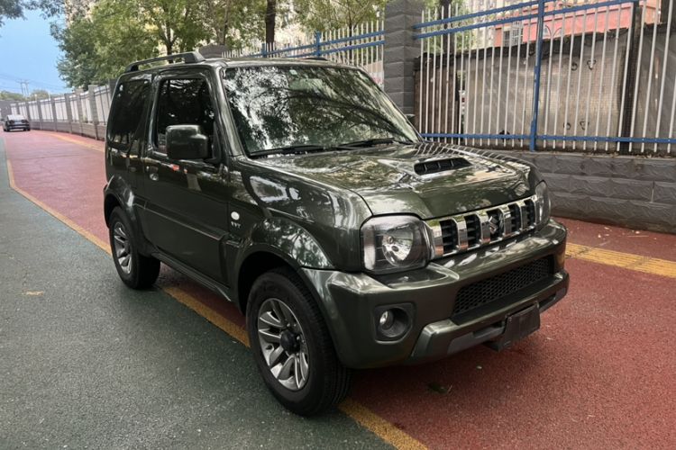 Used Suzuki Jimny 2015 1.3 AT JLX
