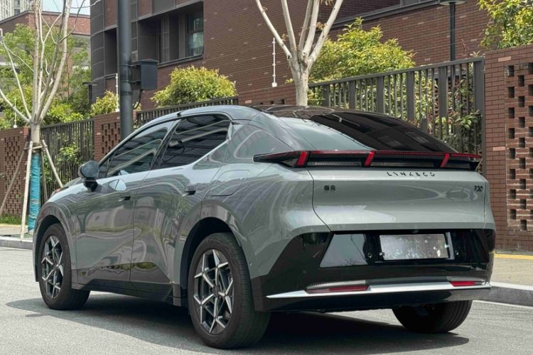 Used Lynk & Co Z20 2025 530 km Range Rear-Wheel Drive Max Exterior 2