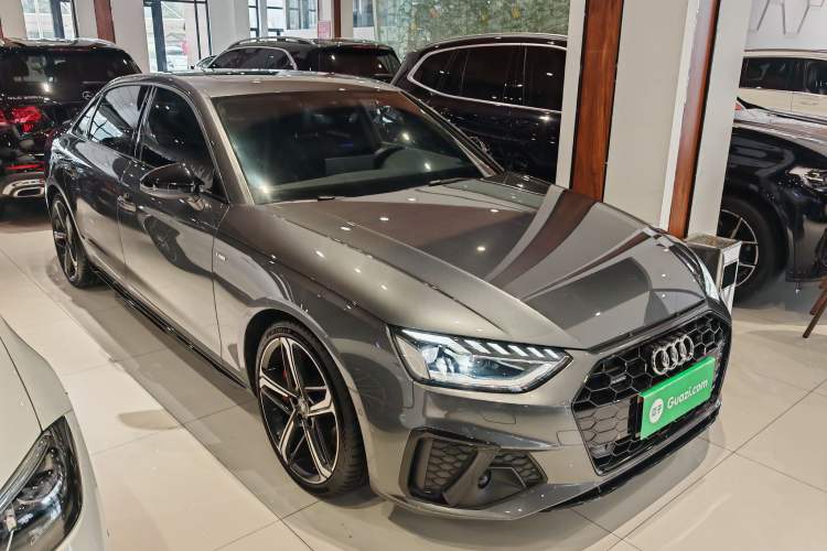 Used Audi A4L 2022 45 TFSI quattro Prestige Dynamic Edition
