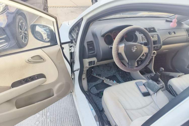 Used Everus S1 2014 1.3L Manual Comfort Edition