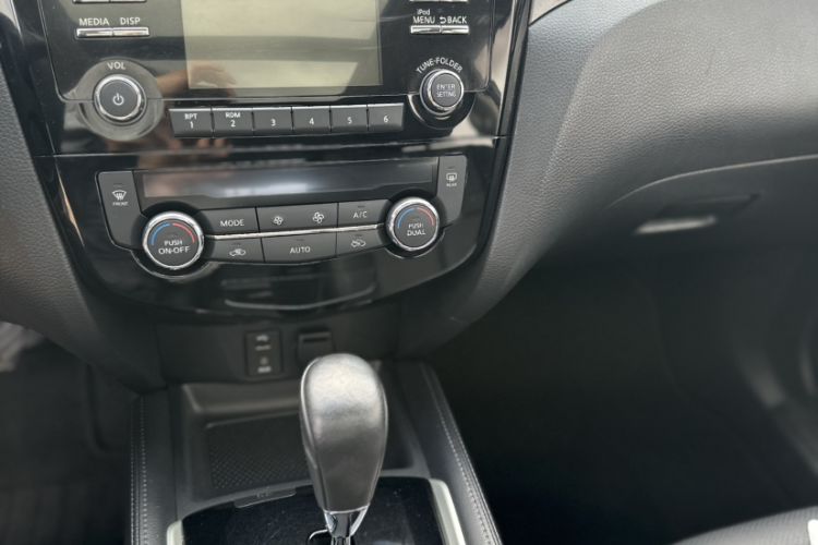 Used Nissan X-Trail 2014 2.0L CVT Comfort Edition 2WD