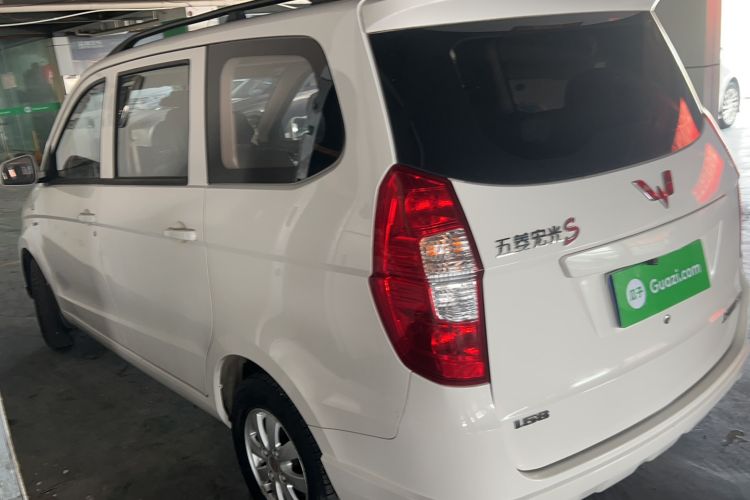 Used Wuling Hongguang 2018 1.5L Classic S Standard Model Exterior 2