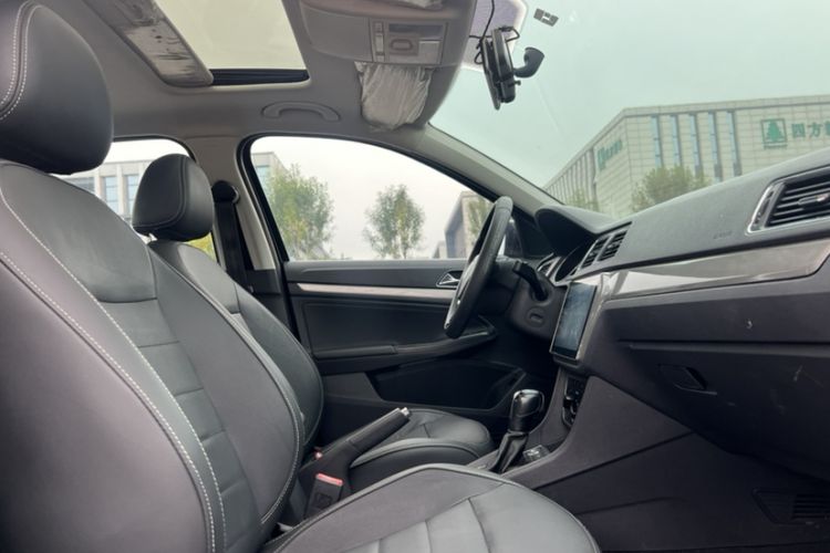 Used Volkswagen Lavida 2017 1.6L Automatic Comfort Edition