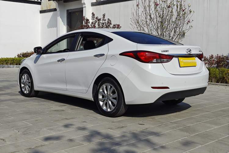 Used Hyundai Elantra (5th Generation / Langdong) 2016 1.6L Automatic Prestige Model Exterior 7