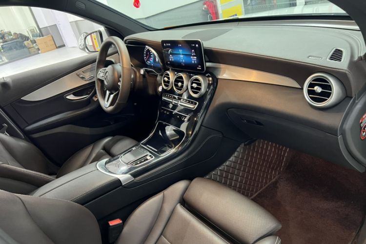 Used Mercedes-Benz GLC 2020 Facelifted GLC 260 L 4MATIC Dynamic Edition
