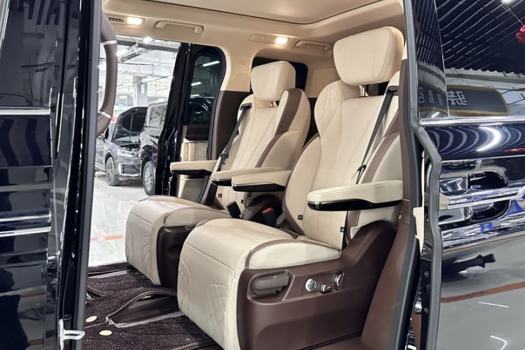 Used Bestune M9 2023 2.0T Ultimate Edition
