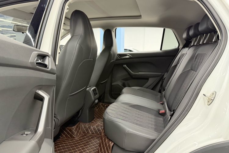 Used Volkswagen T-Cross 2022 280TSI DSG Comfort Edition Interior 8