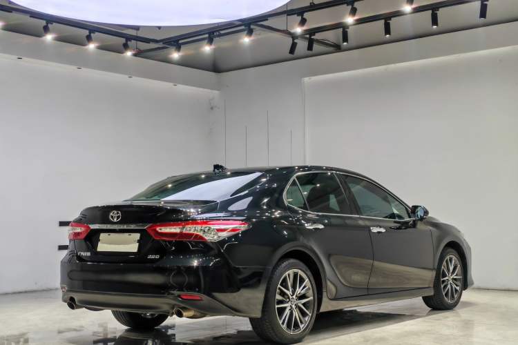 Used Toyota Camry 2021 2.5G Luxury Edition