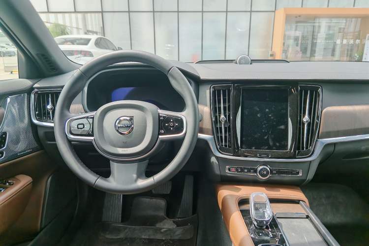 Used Volvo S90 2024 B5 Zhiyi Luxury Edition Interior 8