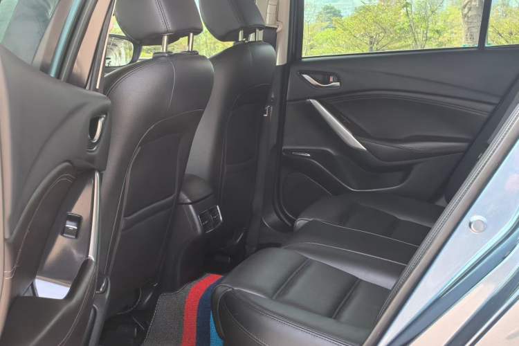 Used Mazda Atenza 2017 2.0L Blue Sky Luxury Edition