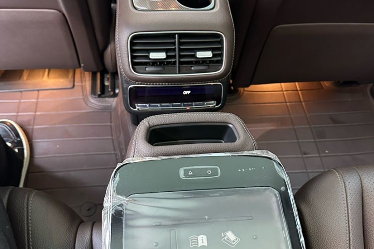 Used Mercedes-Benz GLS 2021 Refresh GLS 450 4MATIC Fashion Edition Interior 4