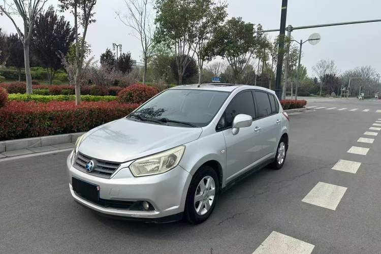 Used Venucia R50 2013 1.6L Automatic Luxury Edition