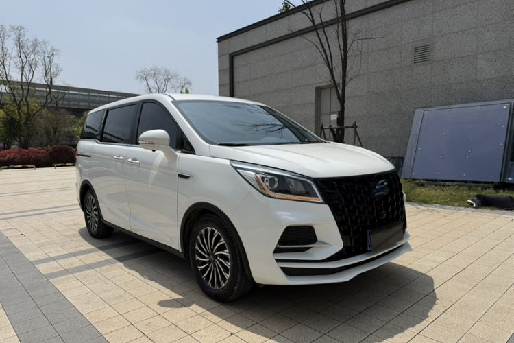 Used CHANGAN OSHAN Cosmos 2022 1.5T Automatic Business Model Exterior 2