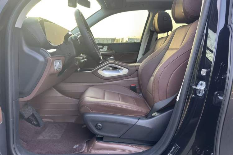 Used Mercedes-Benz GLE 2024 GLE 350 4MATIC Stylish Model Left Front Seat