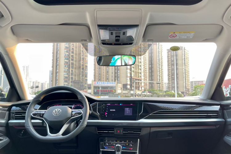 Used Volkswagen Passat 2024 380TSI Dragon Glory Edition Interior 3