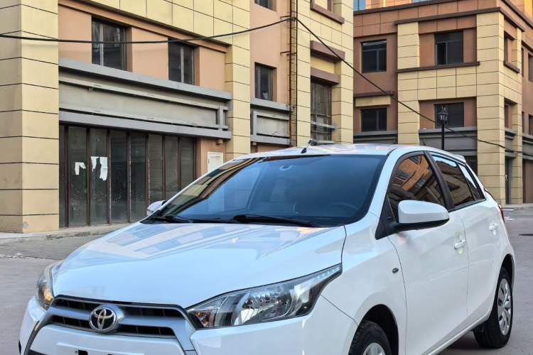 Used Toyota YARiS L Zhi Xuan 2015 1.5E Automatic Charm Edition