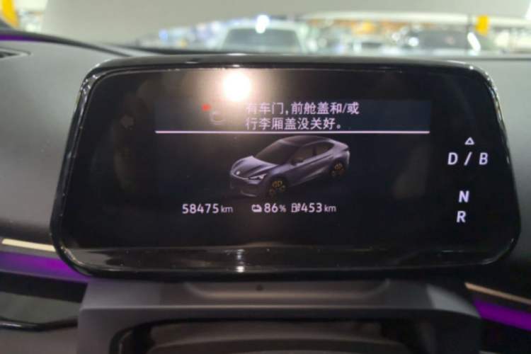 Used Volkswagen ID.UNYX 2024 Revised Pro Long-Range Version Odometer Close Up