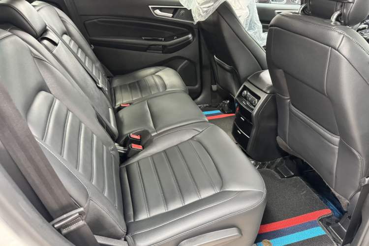 Used Ford Edge 2018 EcoBoost 245 Four-Wheel Drive Titanium 7-Seater
