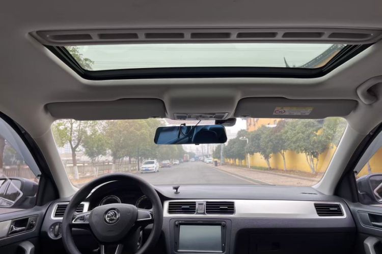 Used Skoda Rapid 2018 1.6L Manual Comfort Edition