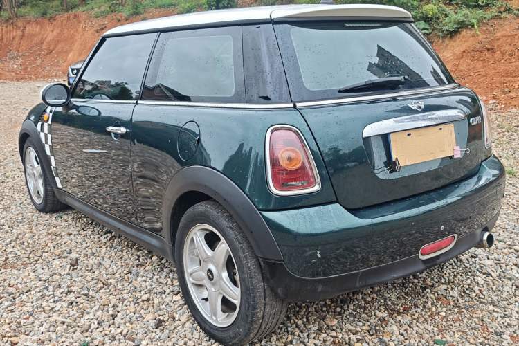 Used MINI 2010 1.6L COOPER Cheer
