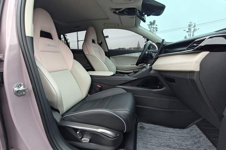 Used Lynk & Co 06 2023 Remix 1.5T Shero
