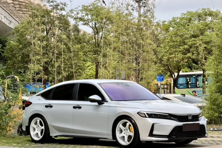 Used Honda Civic 2023 HATCHBACK 2.0L eHEV Extreme Control Edition Exterior 6