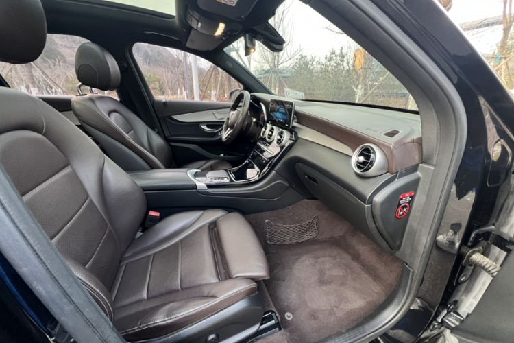 Used Mercedes-Benz GLC 2020 GLC 260 L 4MATIC Dynamic Model
