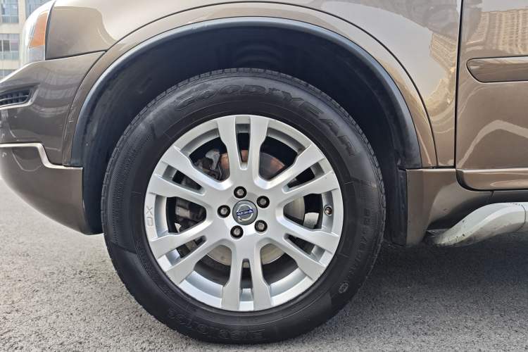 Used Volvo XC90 2013 2.5T T5 Luxury Upgrade Edition