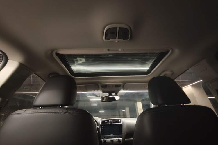 Used Subaru Outback 2017 2.0DIT Prestige Edition
