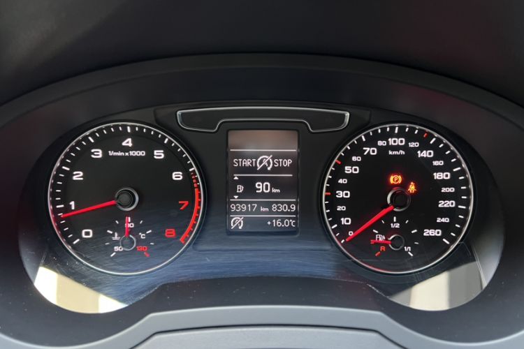 Used Audi Q3 2017 30 TFSI Fashion Model Odometer Close Up