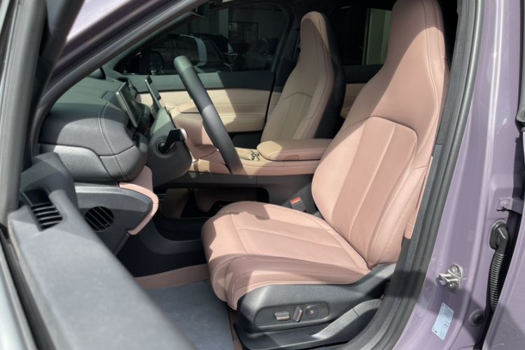 Used Nio EC6 2024 100 kWh
