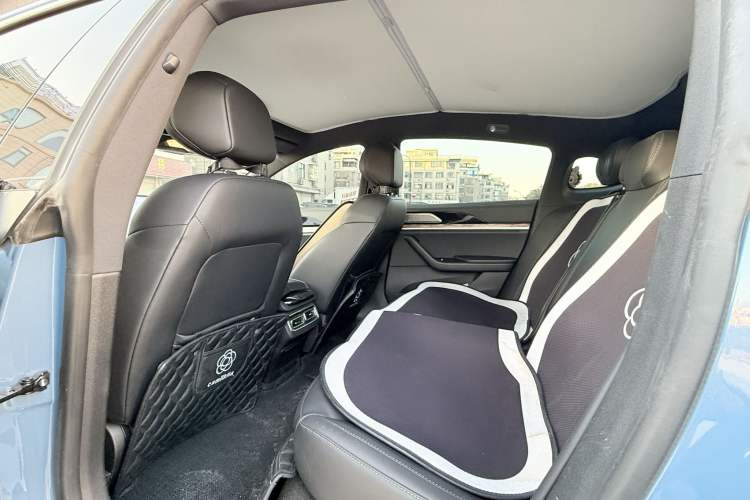 Used NETA S 2023 All-Electric 520 km Range Rear-Drive Version