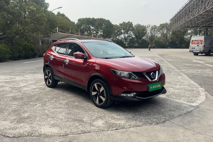Used Nissan Qashqai 2016 2.0L CVT Deluxe Edition
