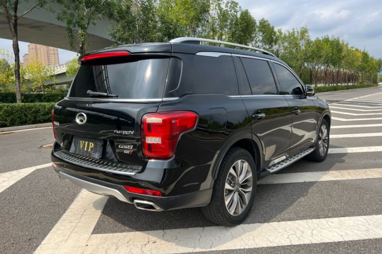 Used GAC Trumpchi GS8 2017 320T Two-Wheel Drive Luxury Smart Connectivity Version (7 Seats)