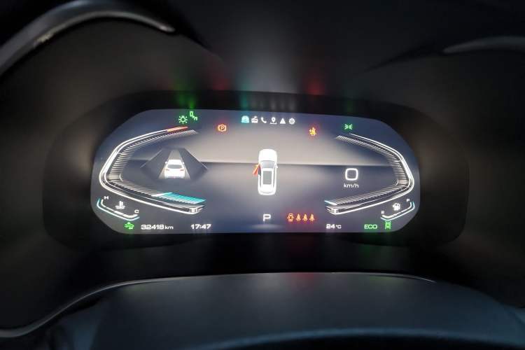 Used Wey VV6 2021 2.0T Two-Wheel Drive Smart Protection+