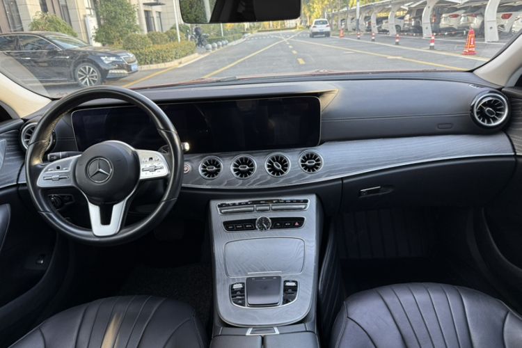 Used Mercedes-Benz CLS 2020 CLS 300 Luxury Model