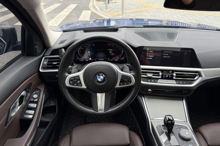 Used BMW 3 Series 2022 Restyled 330Li xDrive M Sport Night Edition Package Steering Wheel