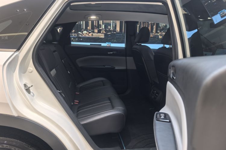 Used Venucia VX6 2023 520 Max